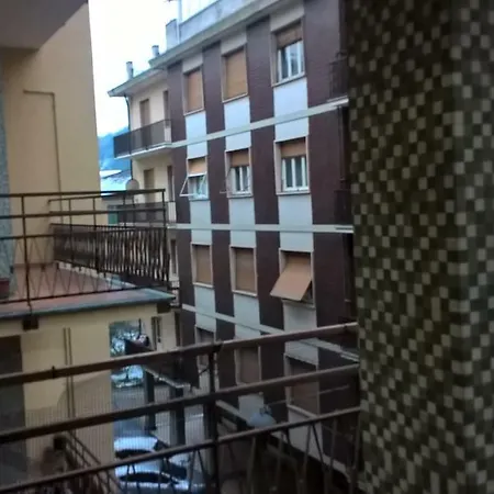 Lilia Stazione E Outlet Apartment
