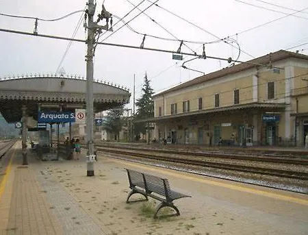 Apartment Lilia Stazione E Outlet *